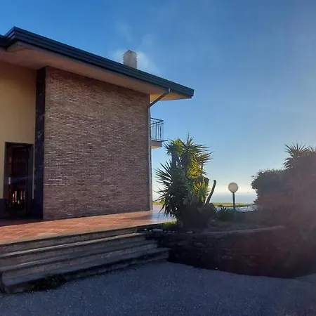 Casa de Férias Elena Mascali